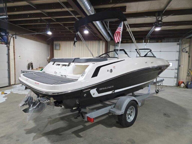 2020 Bayliner VR5 US-BLBX2215J920 [photo 17]